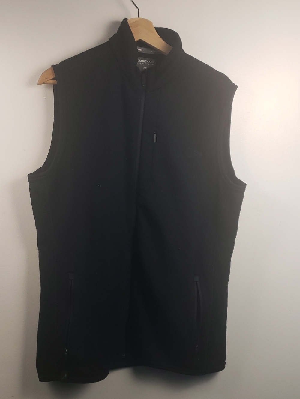 Icebreaker Men's Black Sleeveless Fleece Vest Size Medium